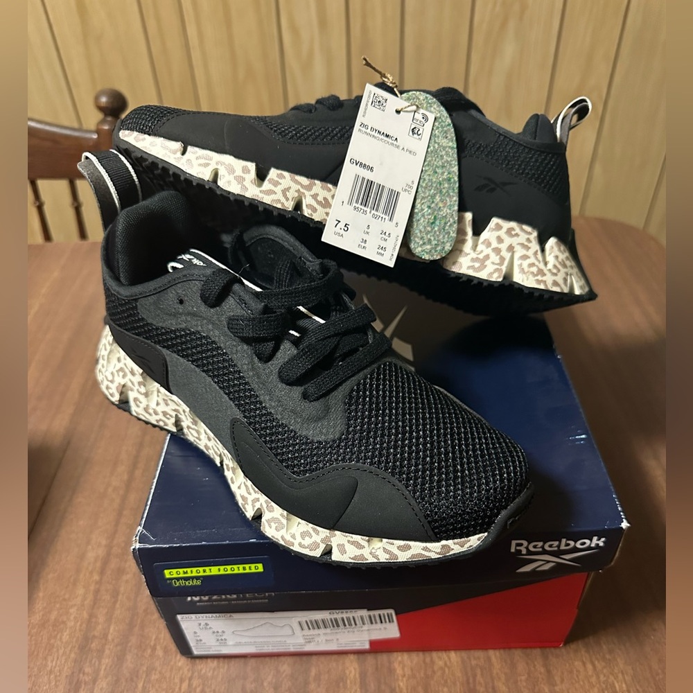Reebok women’s sneakers brand new